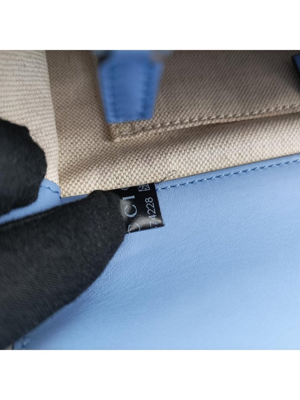 Gucci Dionysus Blue Multicolor Leather Shoulder Bag - Picture 13 of 16